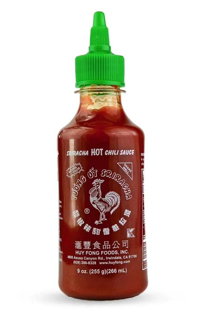 Huy Fong Sriracha Hot Chili Sauce - 9 oz