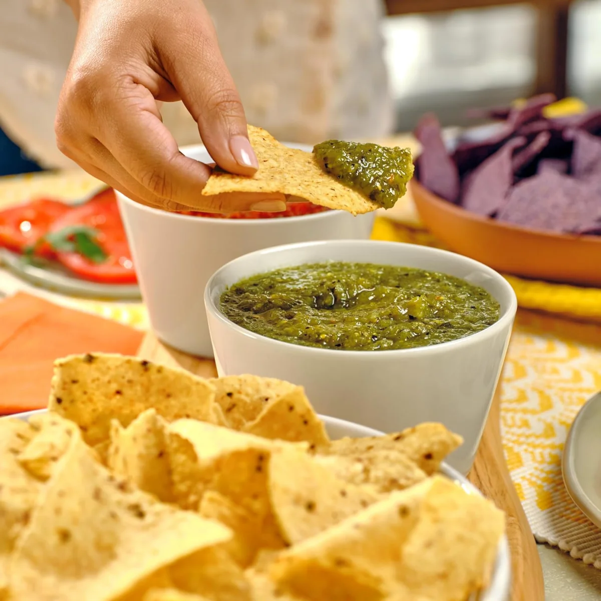 Late July Gluten Free Salsa Verde, Medium - 15.5 oz