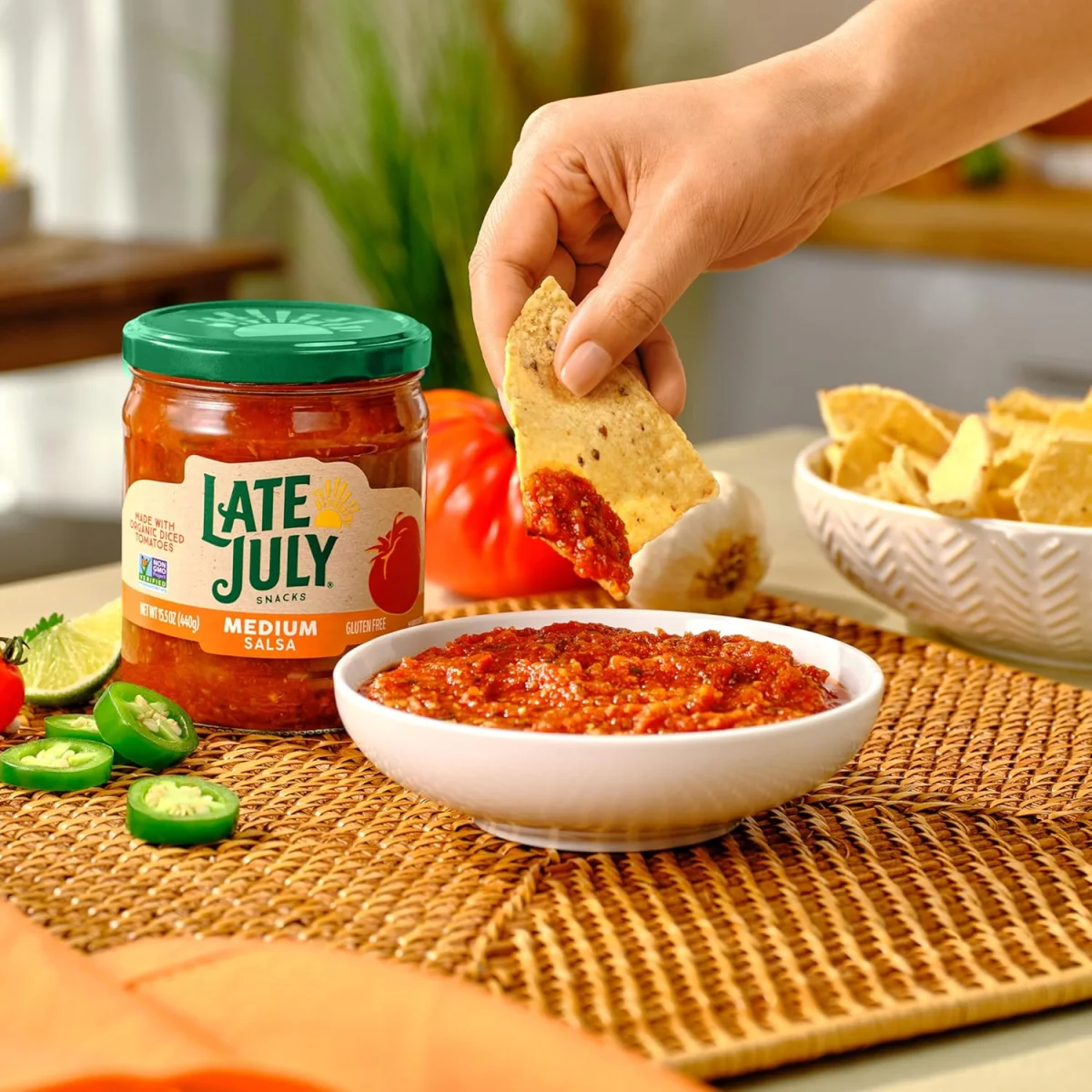 Late July Organic Thick & Chunky Salsa, Medium - 15.5 oz