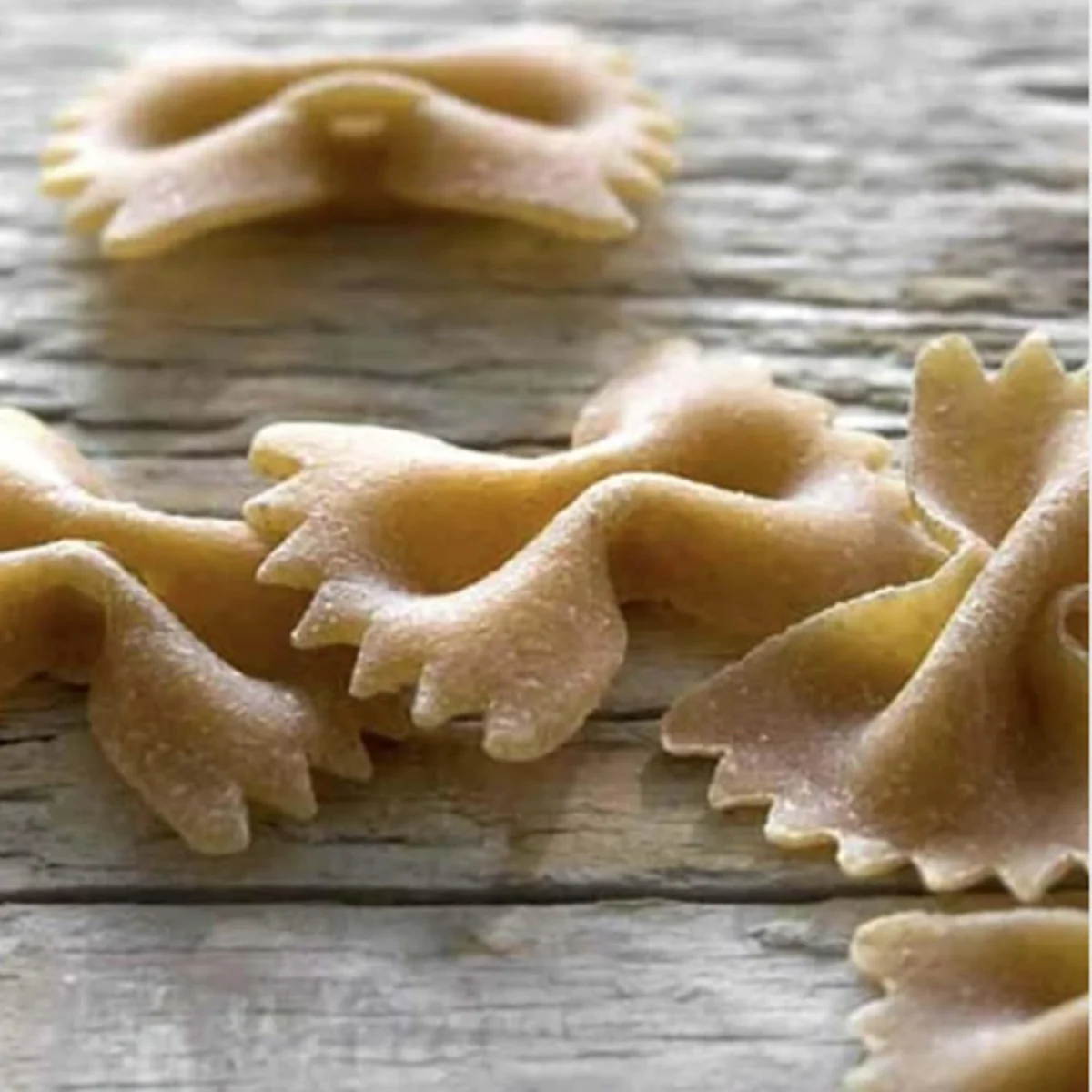 Rummo Farfalle Pasta No. 85 - 1 lb